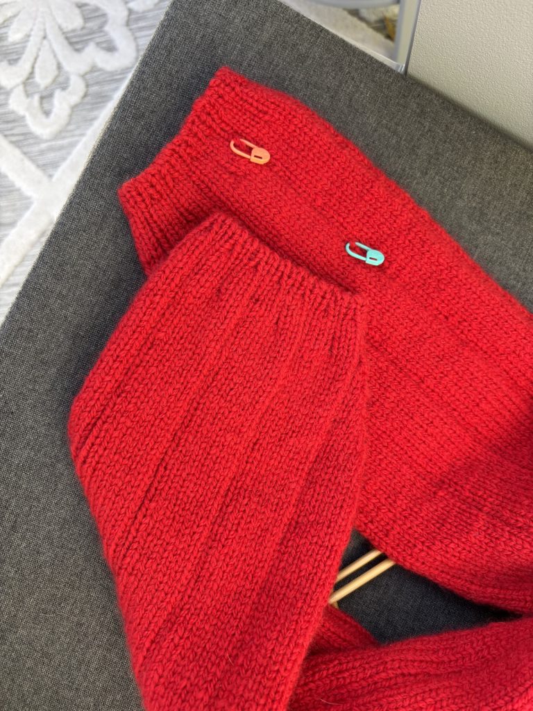 Woolfolk Viga Sweater sleeve detail