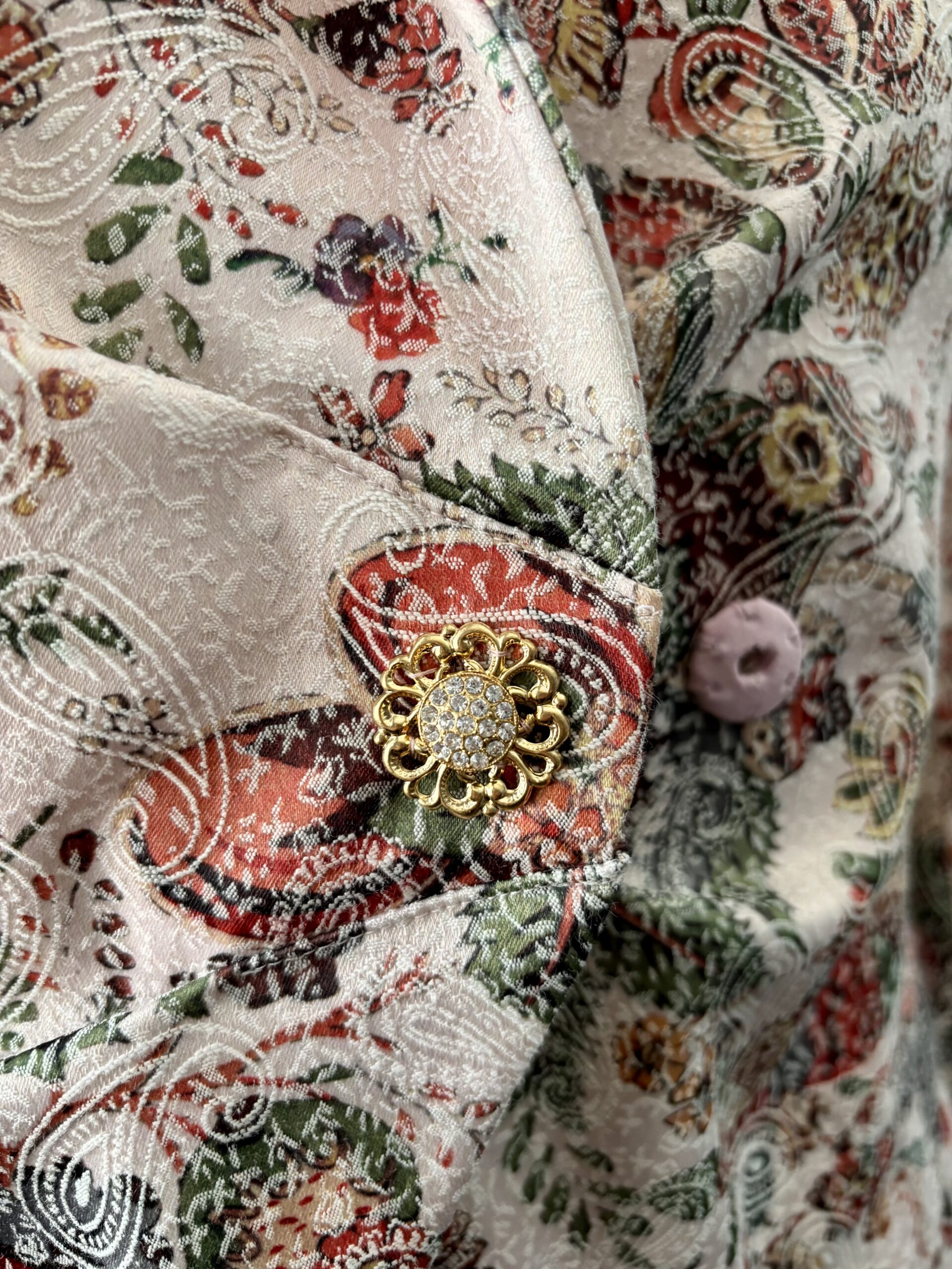 Jacquard Fabric Continues to Link Art and Technology
